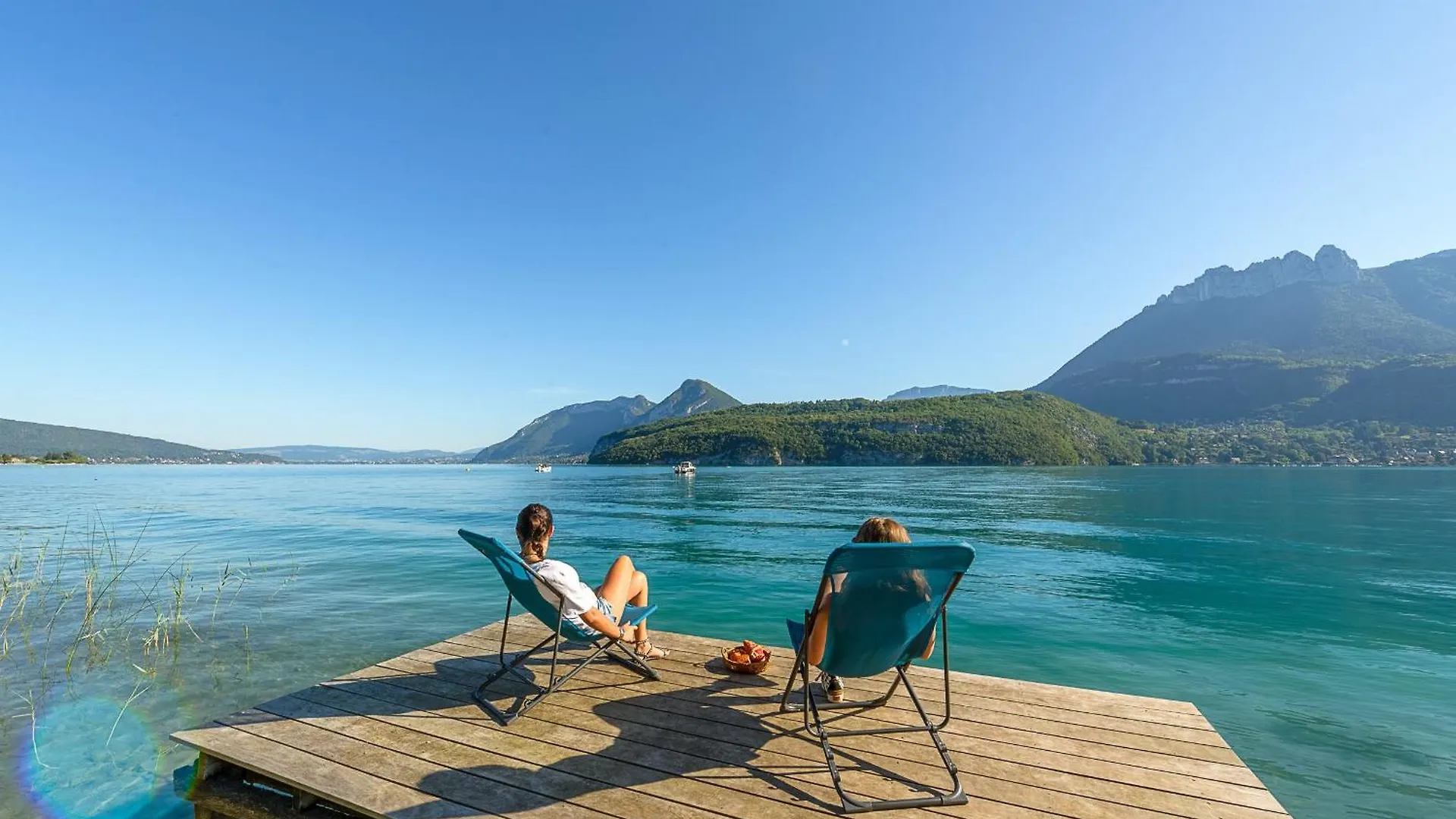 Apartment Cote Lac Et Jardins Acces Direct Au Lac Annecy By Lla Selections Duingt
