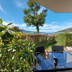 Les Pieds Dans L'eau Au Bord Du D'annecy Apartment