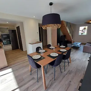  Appartement Et Spacieux A Quelques Pas Du