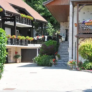 Du Roselet Hotel